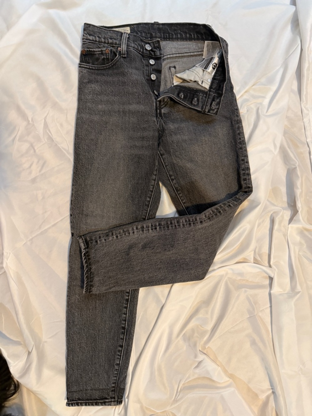 Levi's Women's Black Gray Washed Skinny Jeans